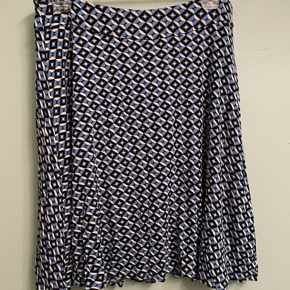Papermoon skirt - Picture 1 of 3
